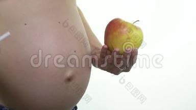 选择一个怀孕的女人就会因为一个苹果而戒烟